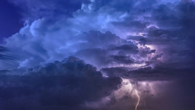 В Сочи объявили штормовое предупреждение из-за надвигающихся ливней