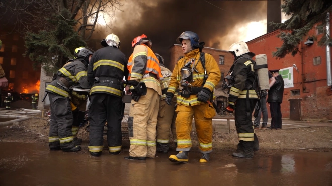 СМИ: Пожар на "Невской мануфактуре" мог начаться из-за поджога