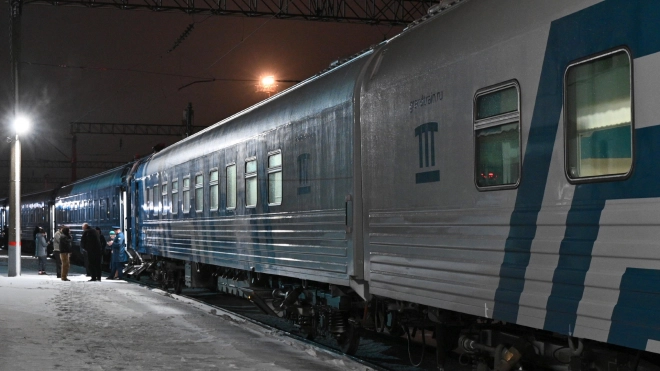 На новогодние праздники из Петербурга в Симферополь запустят дополнительные поезда