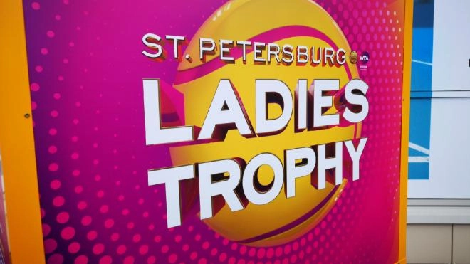 Касаткина вышла в четвертьфинал турнира WTA в Петербурге