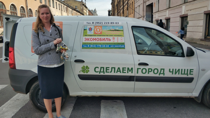 За этот год петербуржцы сдали в экобоксы более 60 тонн мусора За этот год петербуржцы сдали в экобоксы более 60 тонн мусора