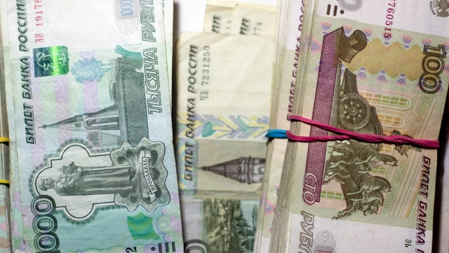 Доля рубля в российской внешней торговле возросла до 40%
