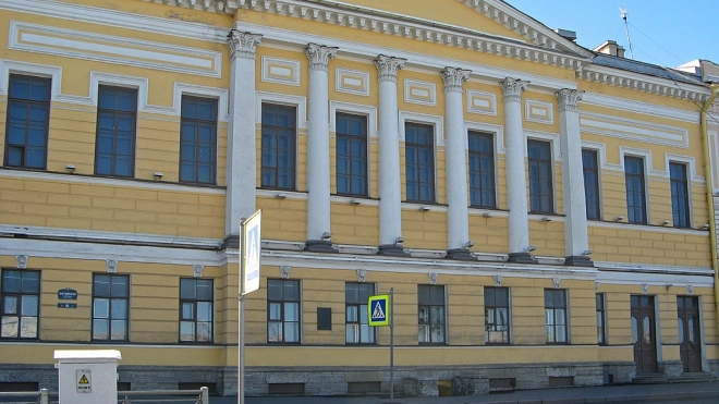 Театр "Мюзик-Холл" оштрафовали на 200 тыс. рублей за снос перегородок в историческом доме на Галерной