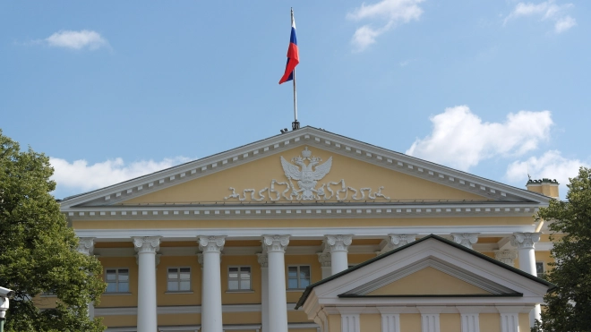 Коронавирусные ограничения в Петербурге ужесточат в ближайшие дни