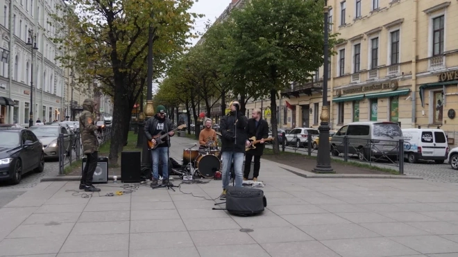 Критерии зон для выступлений уличных музыкантов утвердили в Петербурге