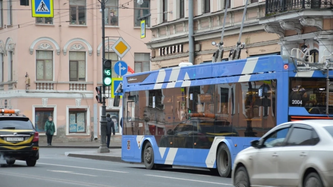Некоторые трамваи и троллейбусы в Петербурге изменят маршрут следования с четверга
