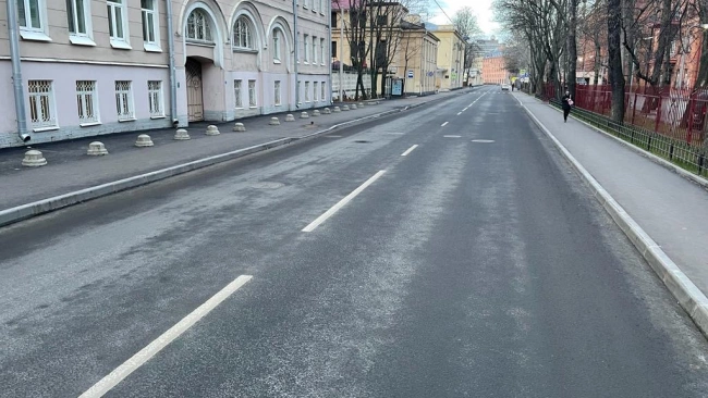 На Петроградской стороне закончили второй этап ремонта улицы профессора Попова