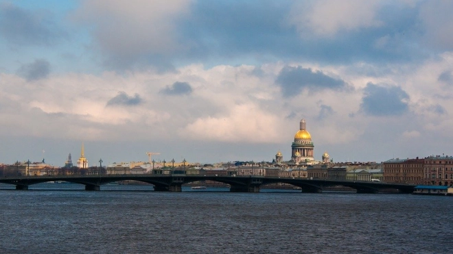 Дожди с мокрым снегом не перестанут идти в Петербурге в четверг