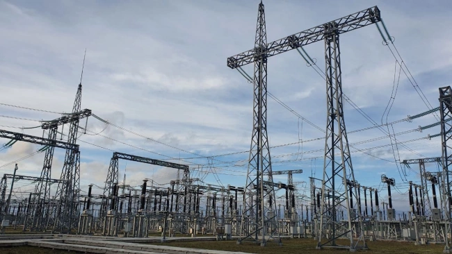 Минэнерго Белоруссии сообщило о возобновлении поставок электроэнергии на Украину