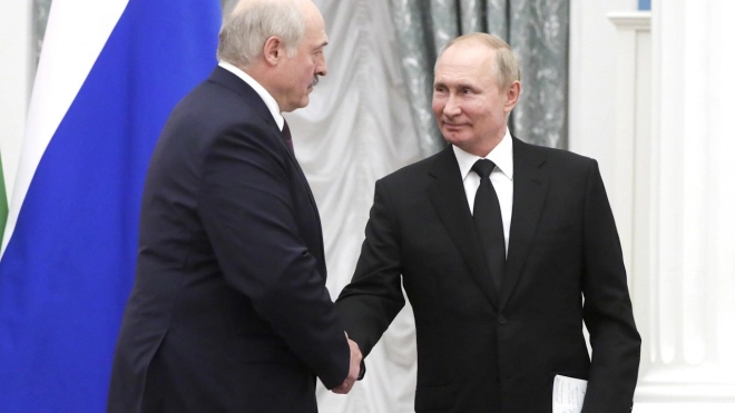 Путин и Лукашенко вновь обсудили миграционную ситуацию на границах Белоруссии с ЕС