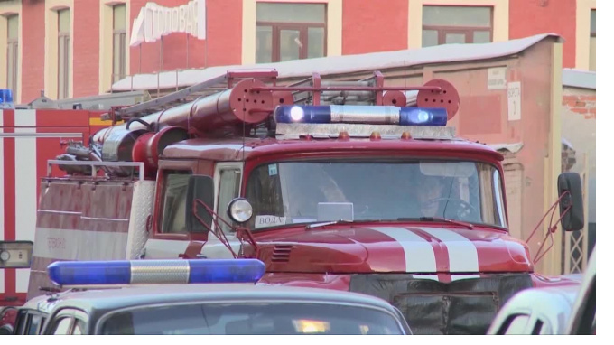 После аварии в Тосненском районе водителя вырезали из кабины