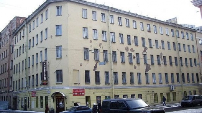 Аварийный пятиэтажный дом на Курской улице продали за 420,5 млн рублей
