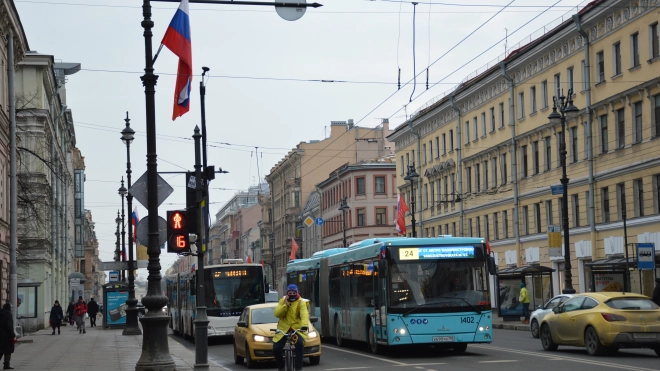 Весной 2022 года в Петербурге появятся около 2,7 тысячи новых автобусов