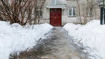 С начала года в Петербурге возбудили 173 административных дел за некачественную уборку снега 