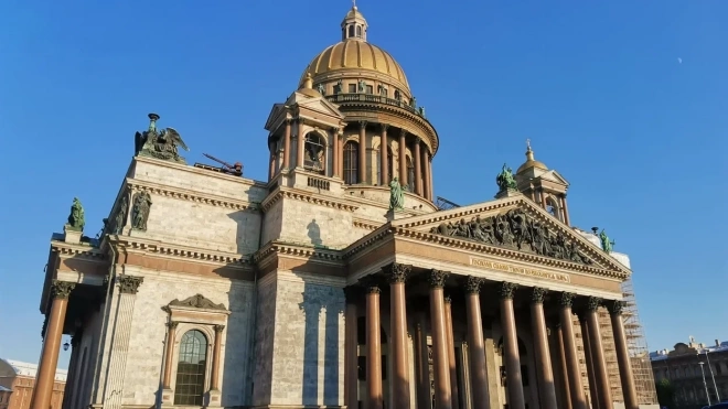 В Исаакиевском соборе планируют отреставрировать живопись придела Святого Александра Невского за 36,7 млн рублей  