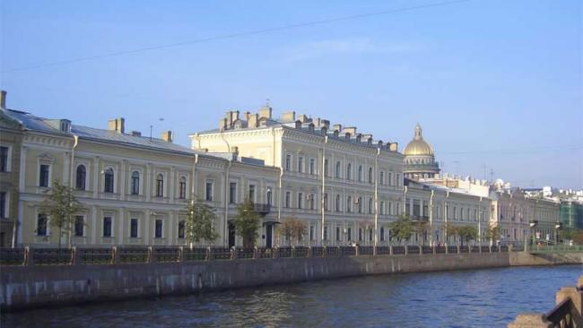 В Петербурге отреставрируют усадьбу Ломоносова на Большой Морской улице