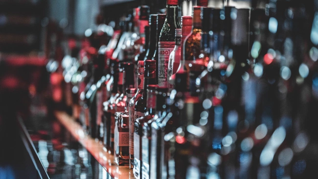 В России становится сложнее купить импортные виски и коньяк