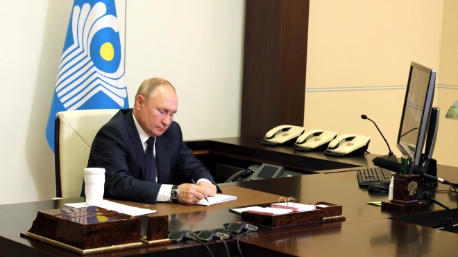 Путин поручил правительству рассмотреть вопрос о снижении НДС для организаций туротрасли 