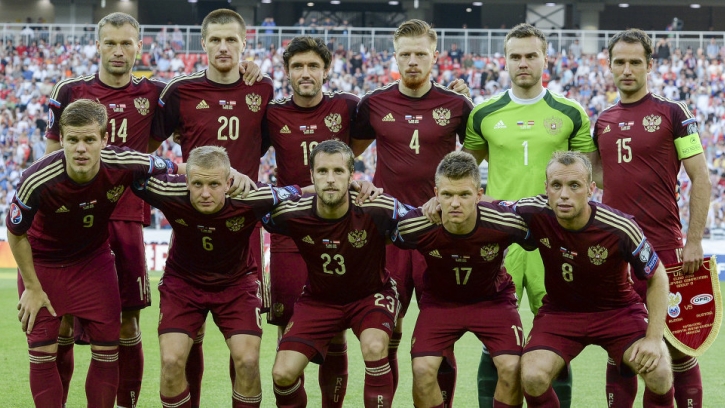Сборная России поднялась на одну строчку в рейтинге ФИФА Сборная России поднялась на одну строчку в рейтинге ФИФА
