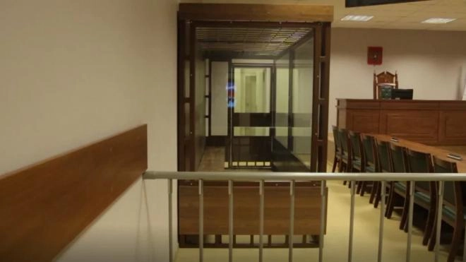 В Петербурге арестовали подростка, который украл из квартиры сверстницы оружие