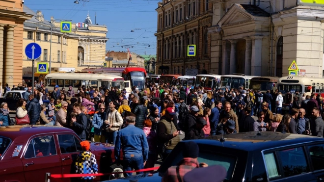 Петербуржцев приглашают 21 мая на выставку ретро-транспорта