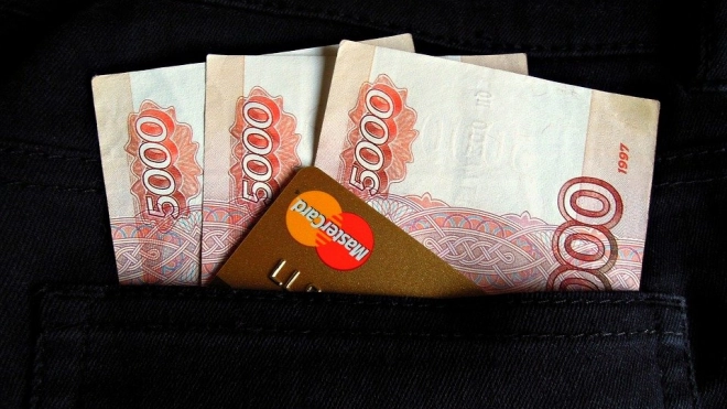 Стало известно, сколько россиян зарабатывают более 100 тыс. рублей 