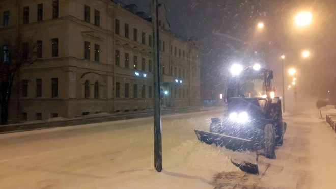 За неделю с петербургских улиц вывезли почти 310 тысяч кубометров снега