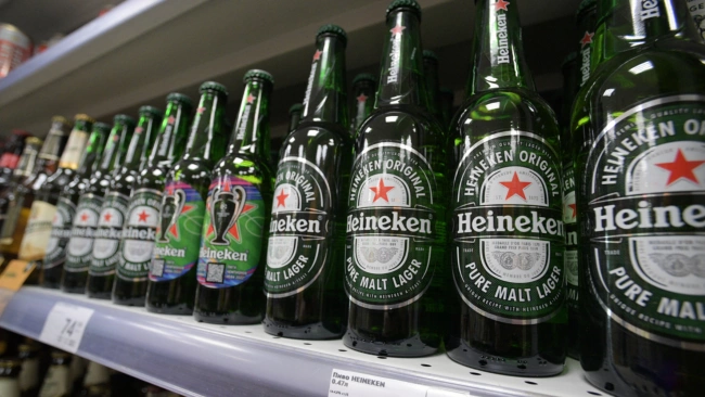 Компания Heineken продаст бизнес в РФ в первом полугодии 2023 года