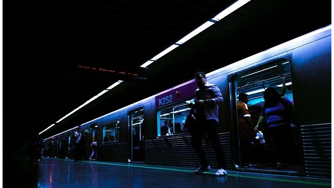 В Подмосковье могут принять решение о допуске в общественный транспорт только по QR-коду