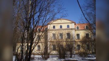 Собственник корпуса Усадьбы Белосельских-Белозерских на Крестовском приведет здание в порядок