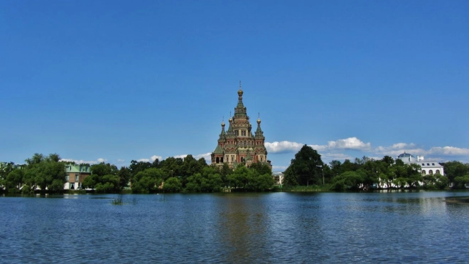 В Петергофе в 2021 году будет отреставрирована колокольня Петропавловского собора