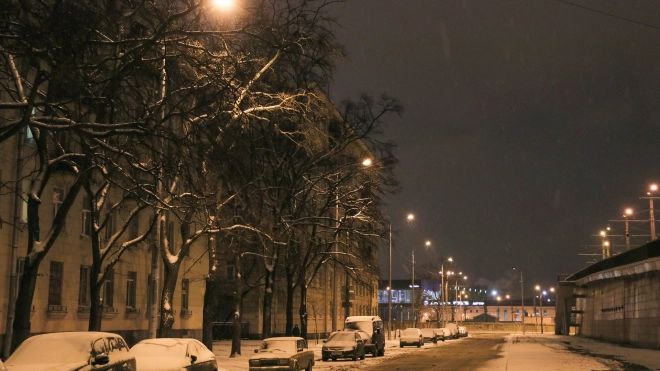 103 новых светильника появились на Кронштадтской улице
