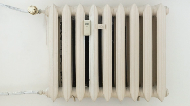 В Сосновом Бору отопление отключат позже назначенного срока из-за похолодания
