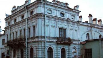 ООО "Асгард" выплатит штраф в 200 тысяч за поврежденную пожаром усадьбу Игеля 