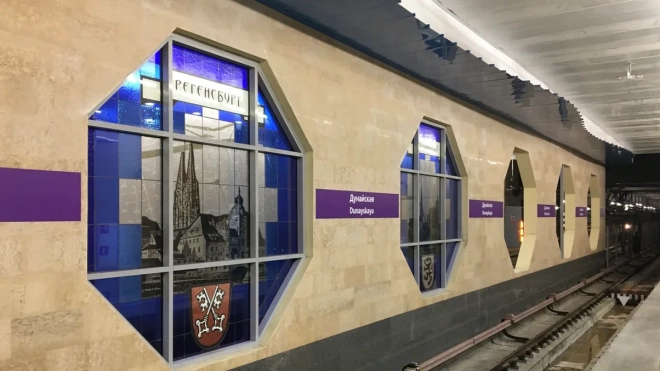 Движение на фиолетовой линии петербургского метро восстановлено