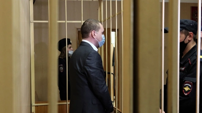 В Петербурге суд продлил блогеру Юрию Хованскому меру пресечения до 8 февраля