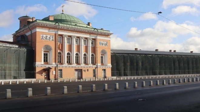 Первый этап реставрации Конюшенного ведомства стартовал в Петербурге