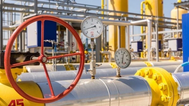 Газпром официально сообщил о начале поставок в Венгрию через 