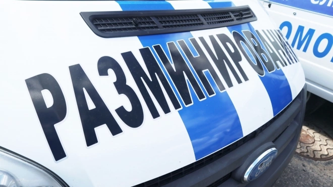 На Киевской улице обнаружили автомобиль с самодельным зажигательным устройством