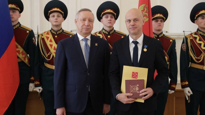 В преддверии Дня народного единства петербуржцам выдали государственные награды