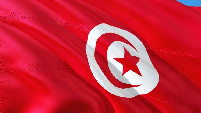 Reuters: не менее 17 человек утонули при крушении судна у берегов Туниса