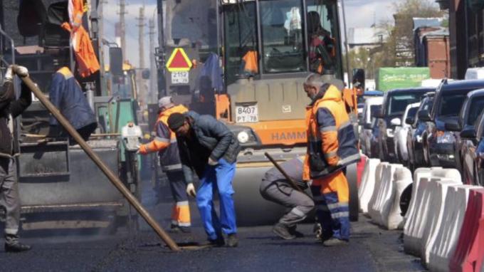 В Петербурге число мигрантов сократилось до 280 тысяч