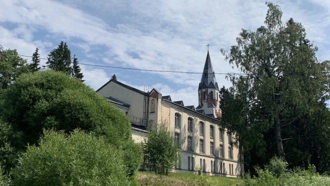 Под Петербургом продают самые дорогие загородные дома в РФ