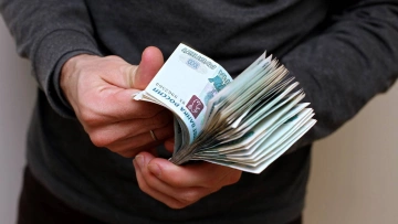 Минимальная зарплата в Петербурге в 2022 году почти ...