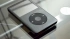 Apple прекращает производство и продажи плеера iPod