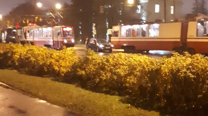 В Кировском районе ДТП заблокировало движение трамваев