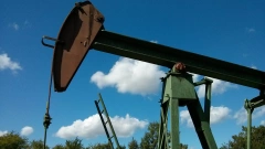 Цена барреля российской нефти Urals превысила $95 
