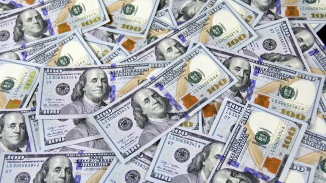 Аналитики Центробанка озвучили прогноз по доллару на 2022 год