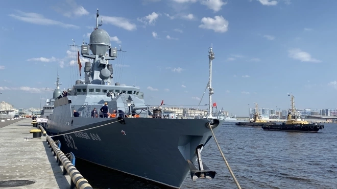 В Петербурге стартовал юбилейный Международный военно-морской салон