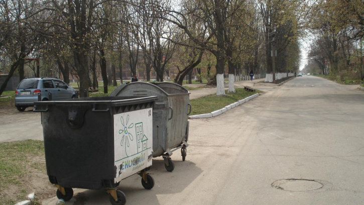 Вывоз ТКО в центральных районах будет производиться в утренние часы Вывоз ТКО в центральных районах будет производиться в утренние часы